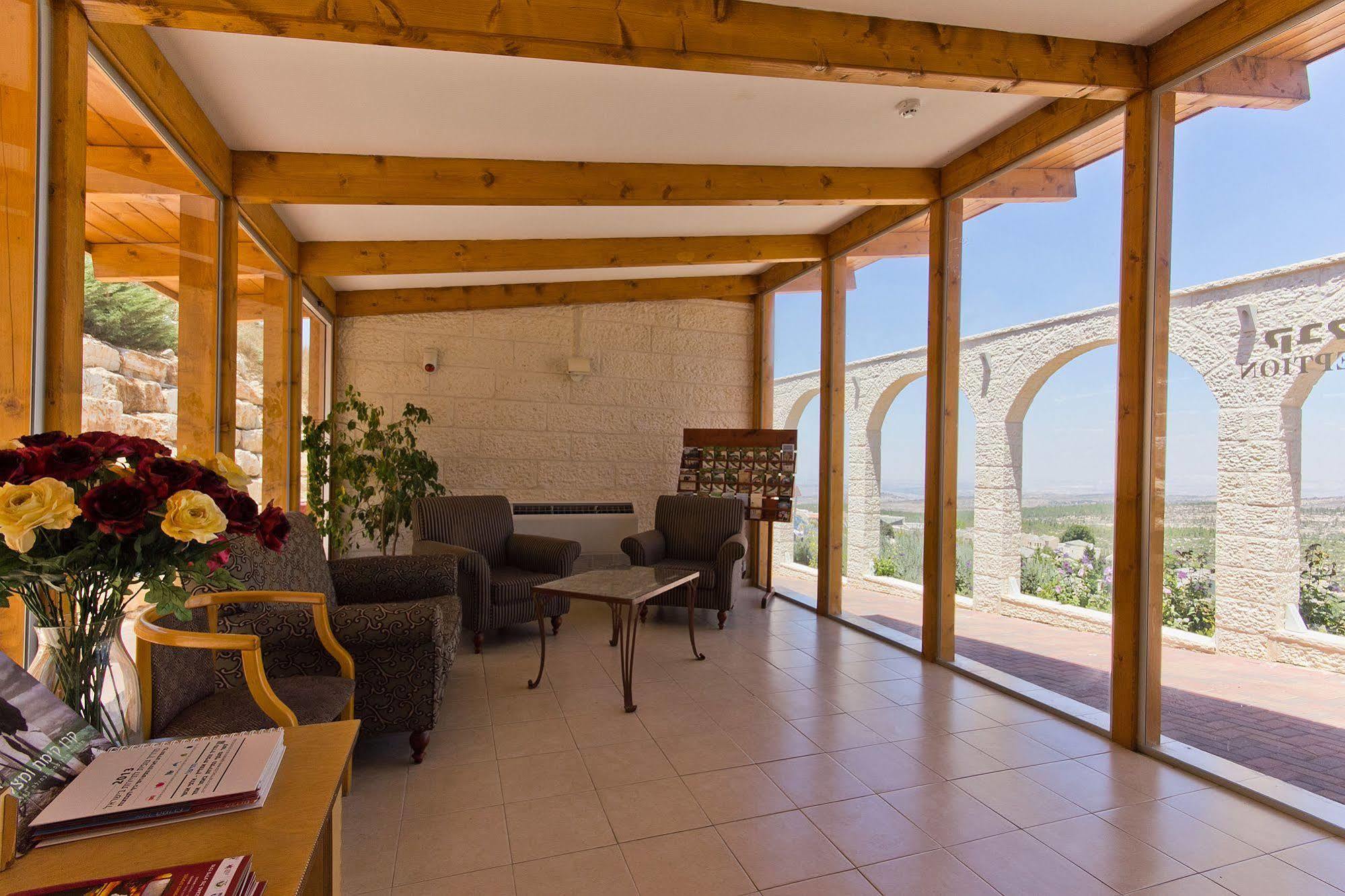 Shoresh Green Hills Family Suites Hotel Ngoại thất bức ảnh